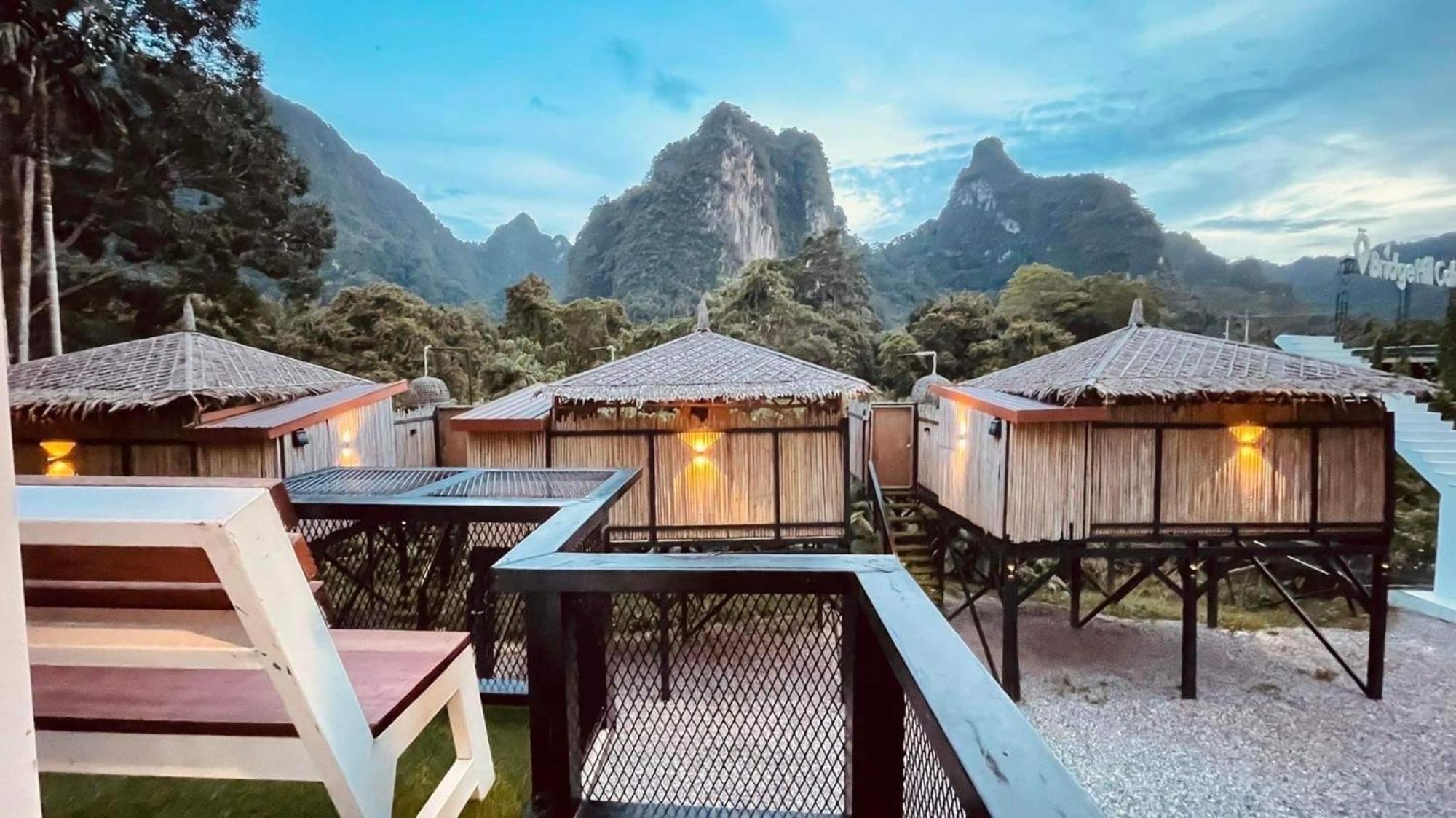 Hotel Bridge Hill Cafe Glamping Khao Sok National Park Exterior foto